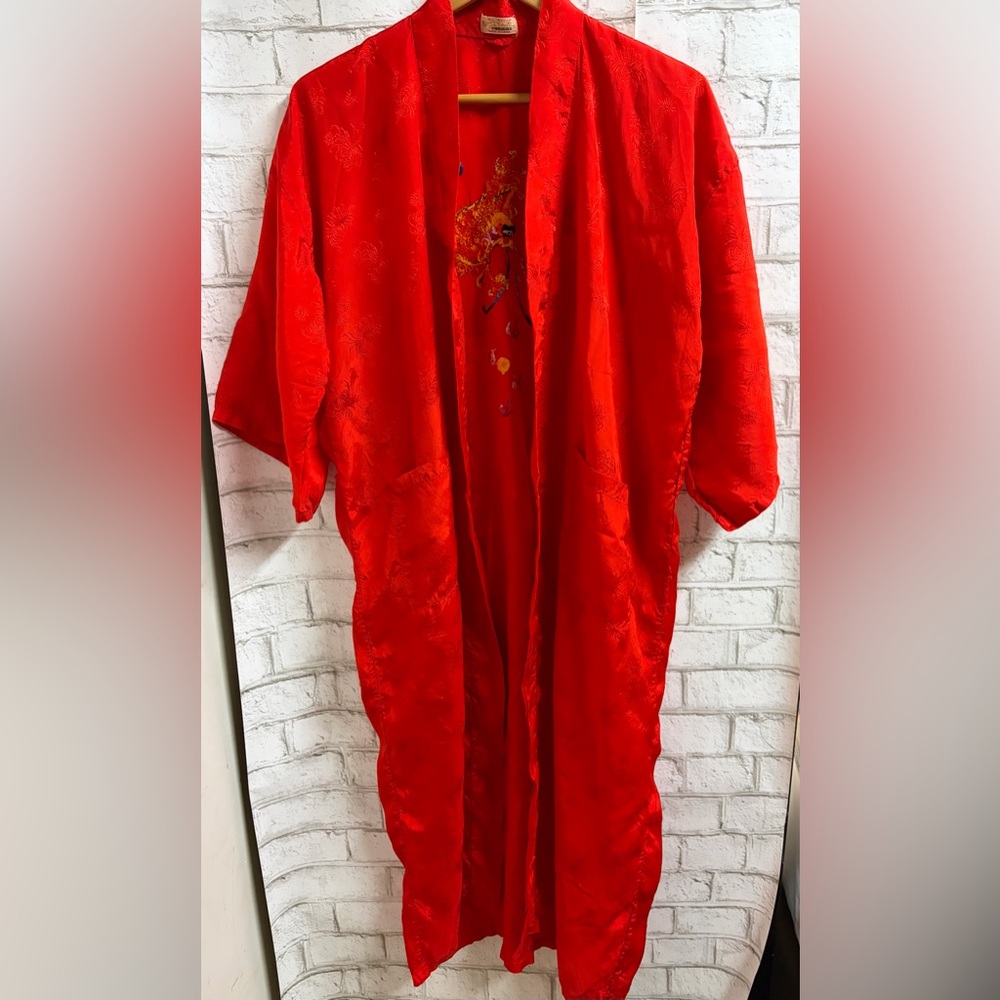 Vintage Chinese/Japanese Embroidered Red Rayon Robe